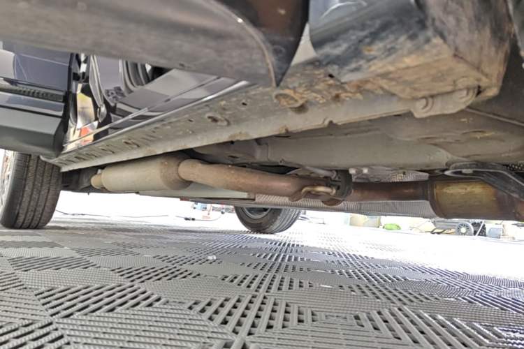 Used EXEED Zhuifeng C-DM 2024 C-DM 1.5 TCI 105KM Land Cruiser Edition Right Side Sill