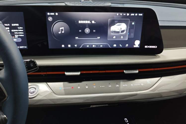 Used EXEED Zhuifeng C-DM 2024 C-DM 1.5TCI 105KM Enjoyment Edition Audio And AC Panel