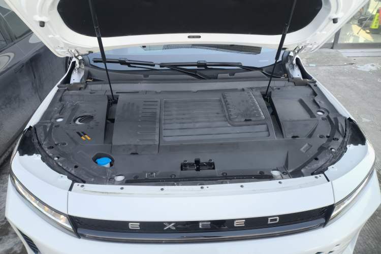 Used EXEED Zhuifeng C-DM 2024 C-DM 1.5TCI 105KM Enjoyment Edition Engine Bay