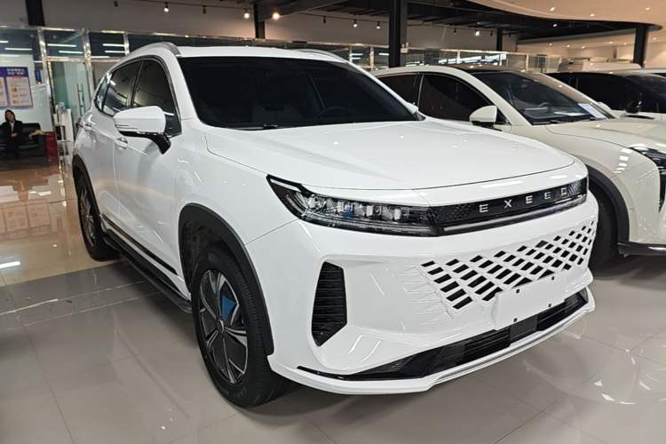 Used EXEED Zhuifeng C-DM 2024 C-DM 1.5TCI 105KM Enjoyment Edition Front Right 45 Deg