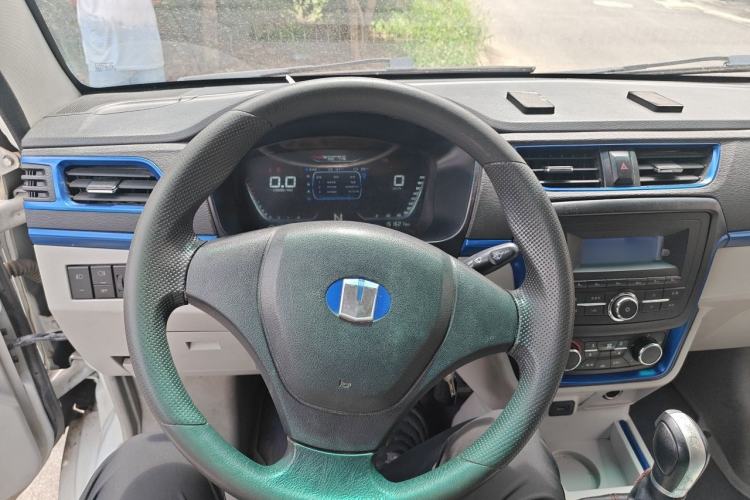 Used Farizon E5 2019 E5L Pure Electric Van with Guoxuan 39.9 kWh Center Console