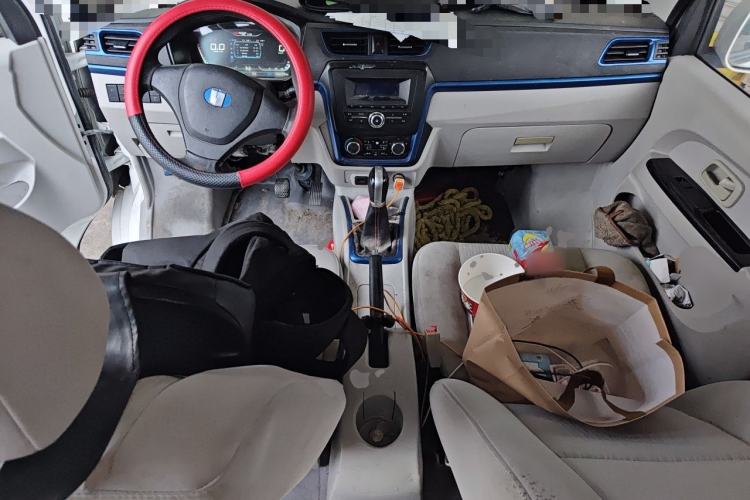 Used Farizon E5 2019 E5L Pure Electric Van with Guoxuan 39.9 kWh Center Console