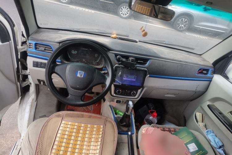 Used Farizon E5 2019 E5L Pure Electric Van with Guoxuan 39.9 kWh Center Console