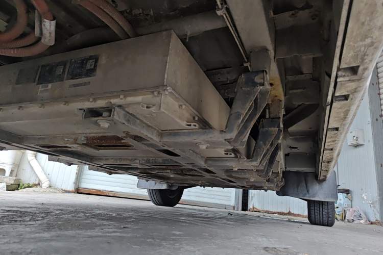 Used Farizon E5 2019 E5L Pure Electric Van with Guoxuan 39.9 kWh Chassis Rear Right