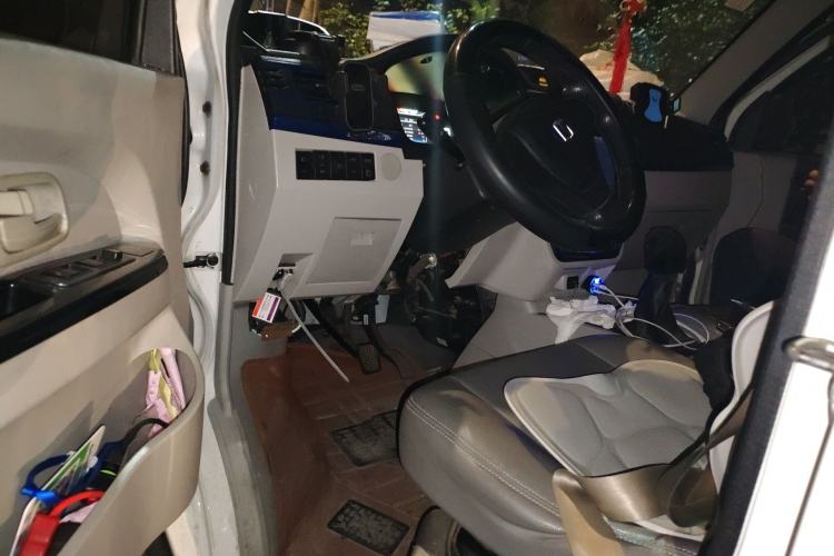 Used Farizon E5 2019 E5L Pure Electric Van with Guoxuan 39.9 kWh Driver Seat