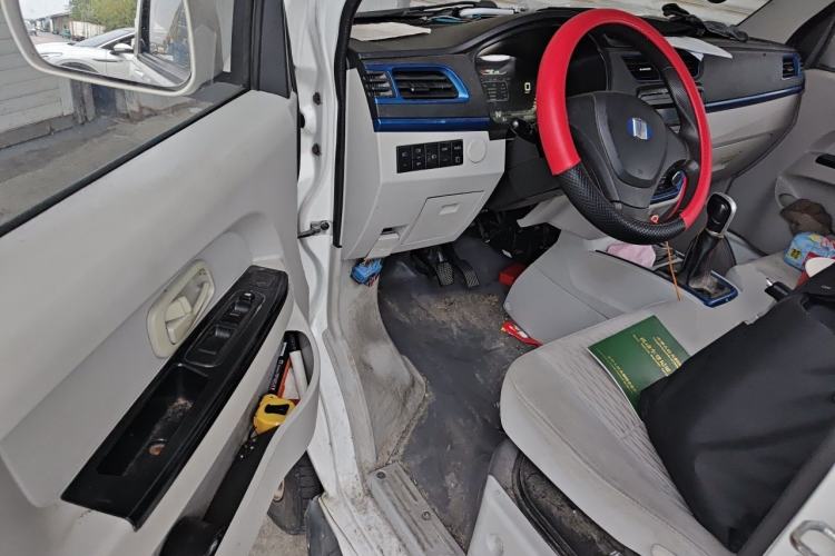 Used Farizon E5 2019 E5L Pure Electric Van with Guoxuan 39.9 kWh Driver Seat
