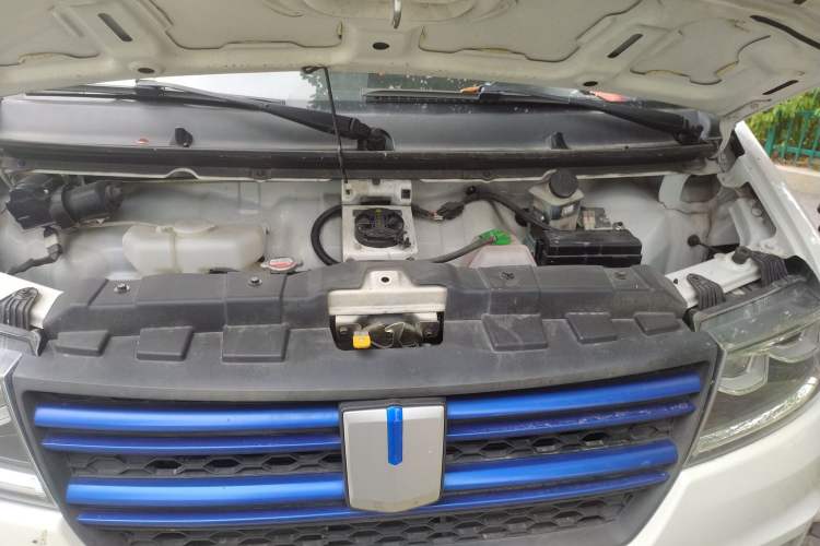Used Farizon E5 2019 E5L Pure Electric Van with 41.86 kWh from Ningde Engine Bay