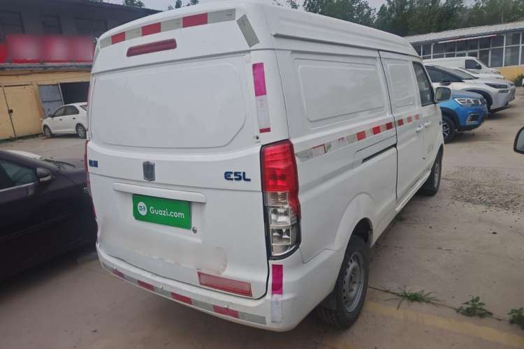 Used Farizon E5 2019 E5L Pure Electric Van with Guoxuan 39.9 kWh Exterior 3