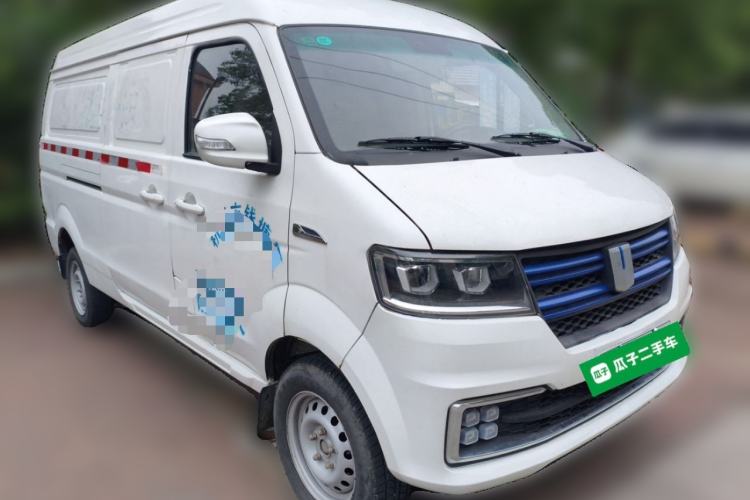 Used Farizon E5 2019 E5L Pure Electric Van with Guoxuan 39.9 kWh Front Right 45 Deg
