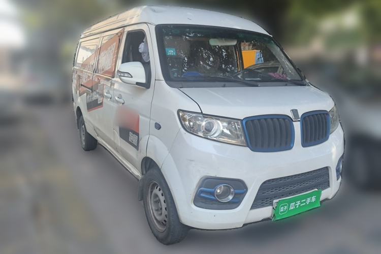 Used Farizon E5 2019 E5L Pure Electric Van with Guoxuan 39.9 kWh Front Right 45 Deg