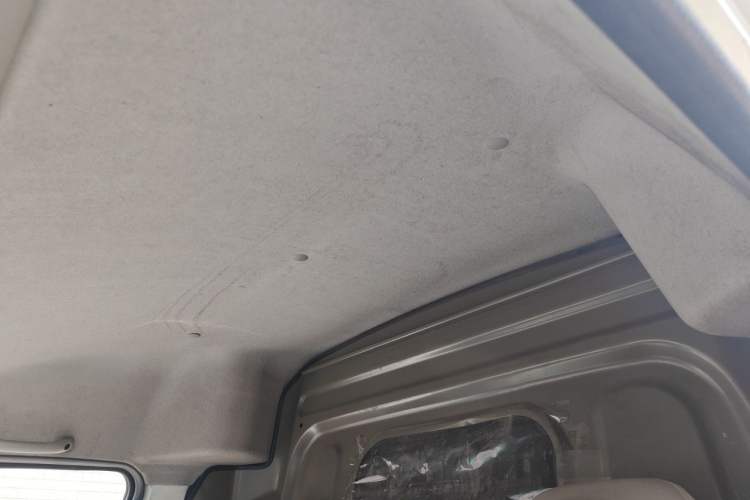 Used Farizon E5 2019 E5L Pure Electric Van with Guoxuan 39.9 kWh Headliner