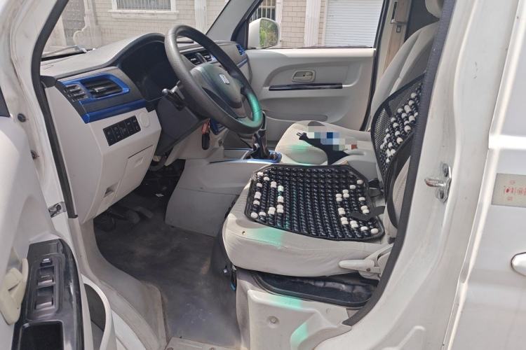 Used Farizon E5 2019 E5L Pure Electric Van with Guoxuan 39.9 kWh Left Rear Seat