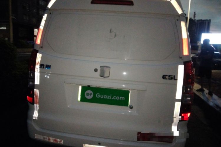 Used Farizon E5 2019 E5L Pure Electric Van with Guoxuan 39.9 kWh Rear