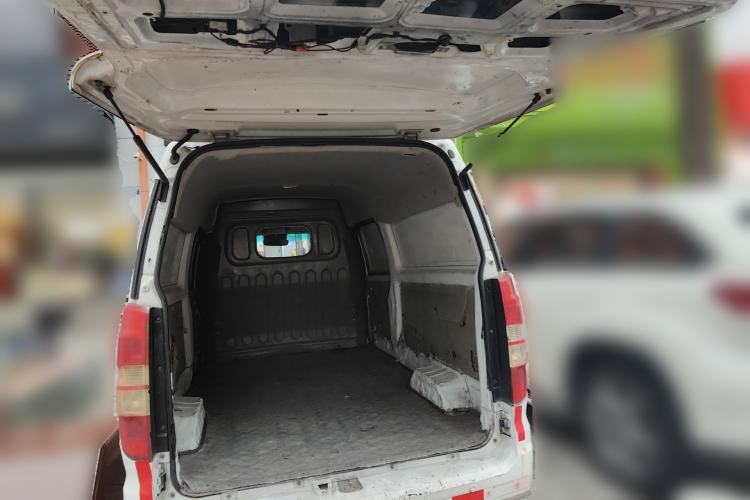 Used Farizon E5 2019 Closed-Body Cargo Van Trunk