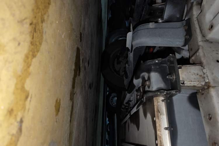 Used Farizon E5 2022 E5L Pure Electric Van with Guoxuan 39.9 kWh Chassis Front Left