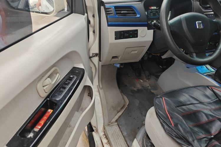 Used Farizon E5 2022 E5L Pure Electric Van with Guoxuan 39.9 kWh Driver Seat
