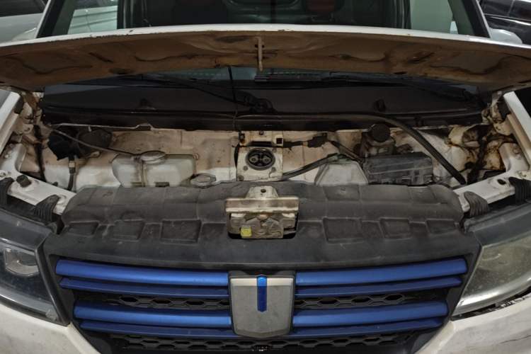 Used Farizon E5 2022 E5L Pure Electric Van with Guoxuan 39.9 kWh Engine Bay