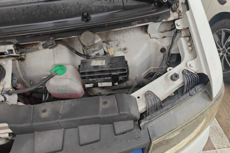 Used Farizon E5 2022 E5L Pure Electric Van with Guoxuan 39.9 kWh Engine Bay Left