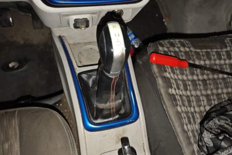 Used Farizon E5 2022 E5L Pure Electric Van with Guoxuan 39.9 kWh Gear Lever