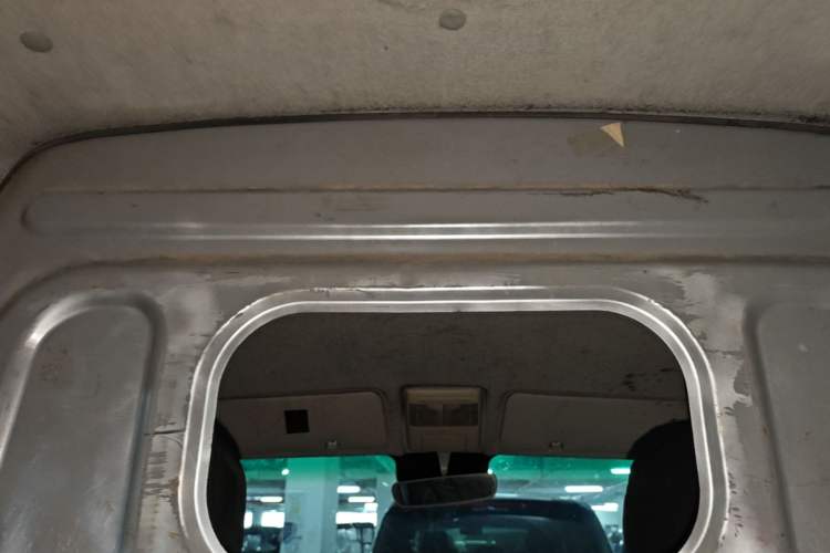 Used Farizon E5 2022 E5L Pure Electric Van with Guoxuan 39.9 kWh Headliner