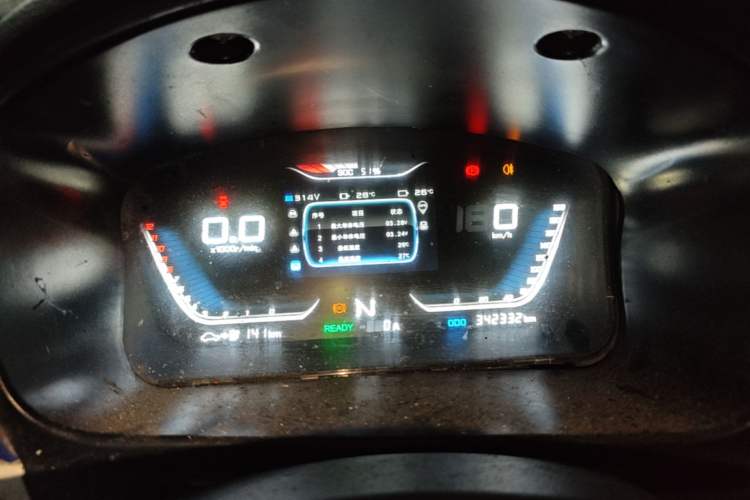 Used Farizon E5 2022 E5L Pure Electric Van with Guoxuan 39.9 kWh Instrument Cluster