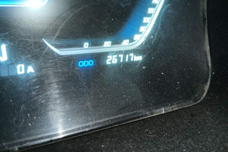 Used Farizon E5 2022 E5L Pure Electric Van with Guoxuan 39.9 kWh Odometer Close Up