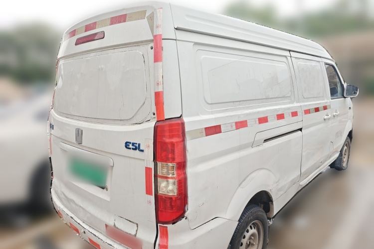Used Farizon E5 2022 E5L Pure Electric Van with Guoxuan 39.9 kWh Rear Right 45 Deg