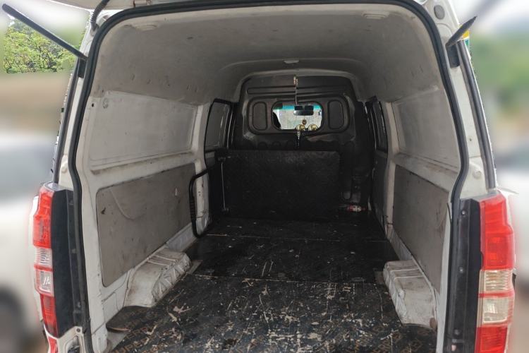 Used Farizon E5 2022 E5L Pure Electric Van with Guoxuan 39.9 kWh Trunk
