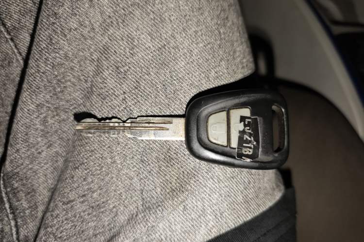 Used Farizon E5 2022 E5L Pure Electric Van with Guoxuan 39.9 kWh Vehicle Key
