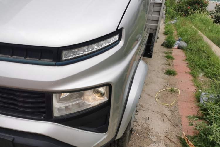 Used Farizon Fengrui 2022 F3E Flatbed Truck Ningde 55.7 kWh Left Front Headlight