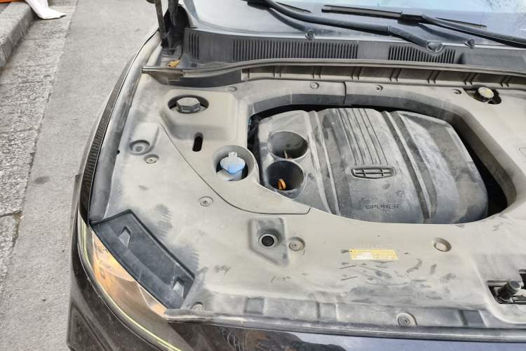 Used Farizon FX 2020 1.8T Smart Connect Edition 4 Seats Engine Bay Right