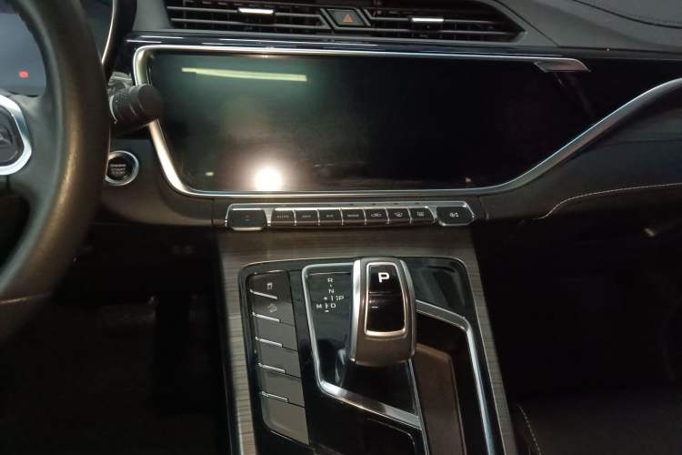 Used Farizon FX 2020 1.8T Smart Connect Edition 4 Seats Audio And AC Panel