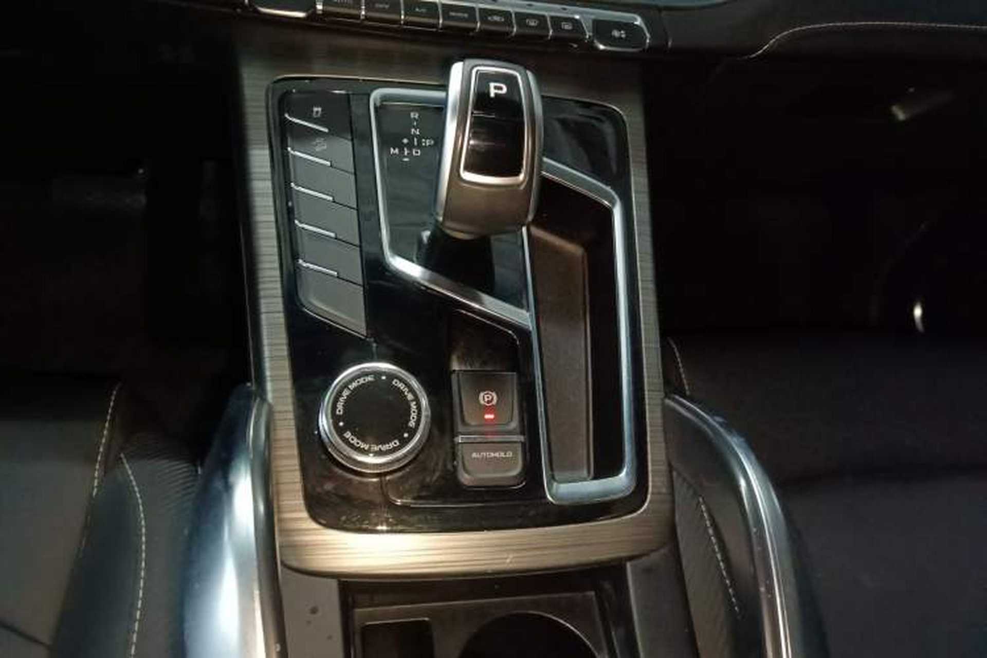 Used Farizon FX 2020 1.8T Smart Connect Edition 4 Seats Gear Lever
