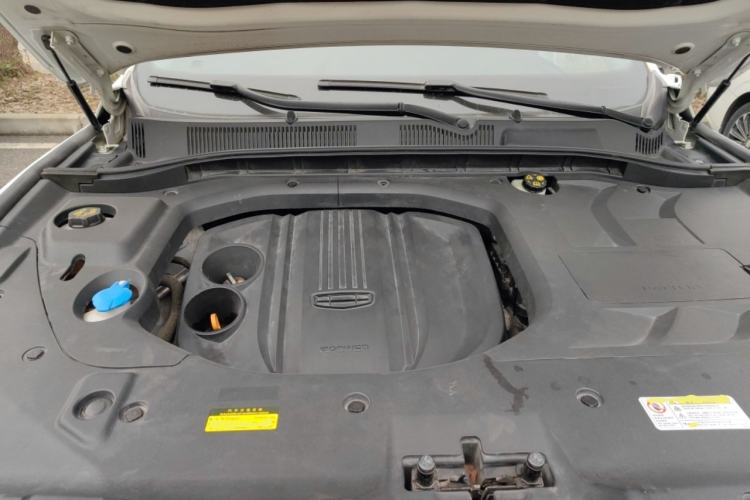 Used Farizon FX 2020 1.8T Smart Connect Edition 4 Seats Engine Bay
