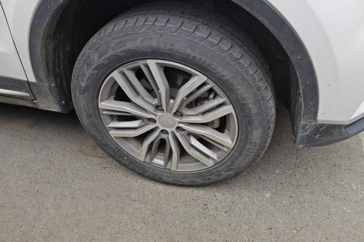Used Farizon FX 2020 1.8T Smart Connect Edition 4 Seats Right Front Wheel Hub
