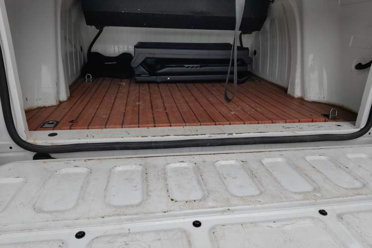 Used Farizon FX 2020 1.8T Smart Connect Edition 4 Seats Trunk