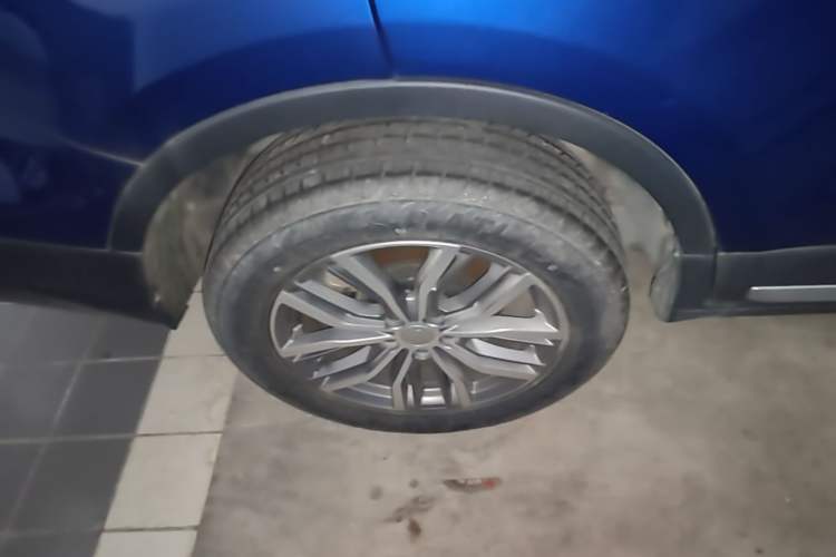 Used Farizon FX 2021 1.8T Smart Connect 5-Seater Right Rear Wheel Hub