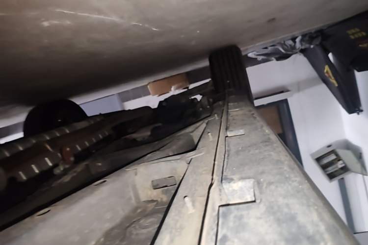 Used Farizon FX 2021 1.8T Smart Connect 5-Seater Right Side Sill