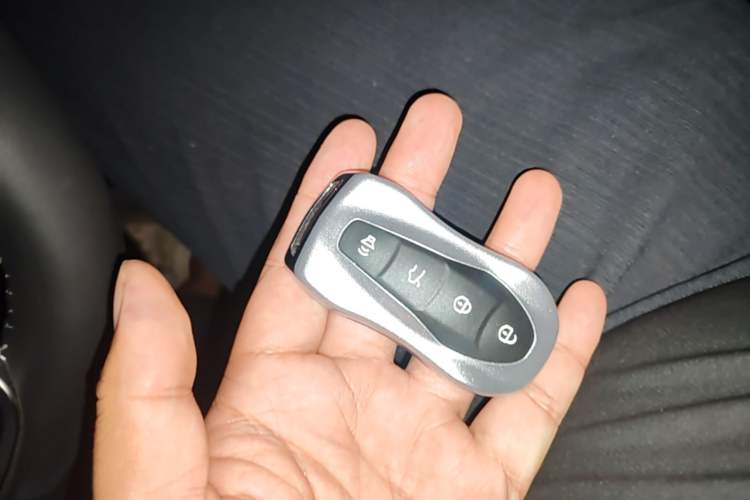 Used Farizon FX 2021 1.8T Smart Connect 5-Seater Vehicle Key