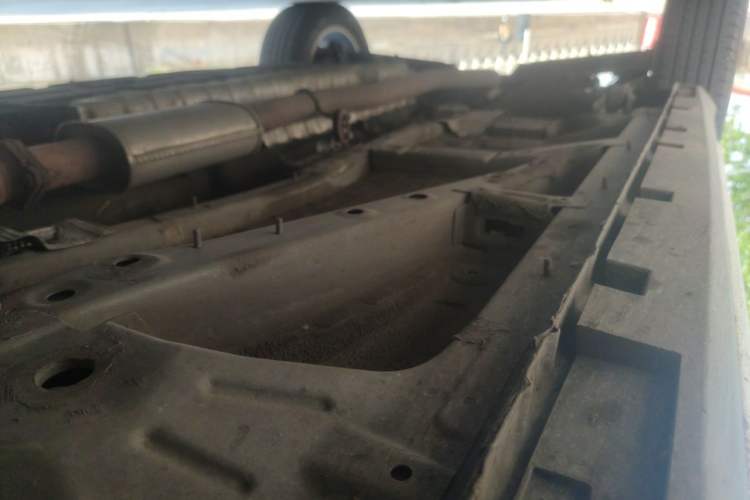 Used Farizon FX 2021 1.8T Smart Connect 5-Seater Chassis Front Right