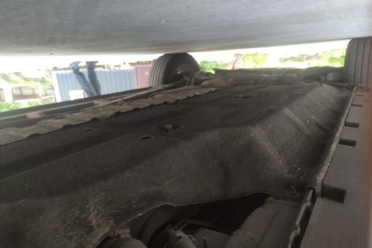Used Farizon FX 2021 1.8T Smart Connect 5-Seater Chassis Rear Left