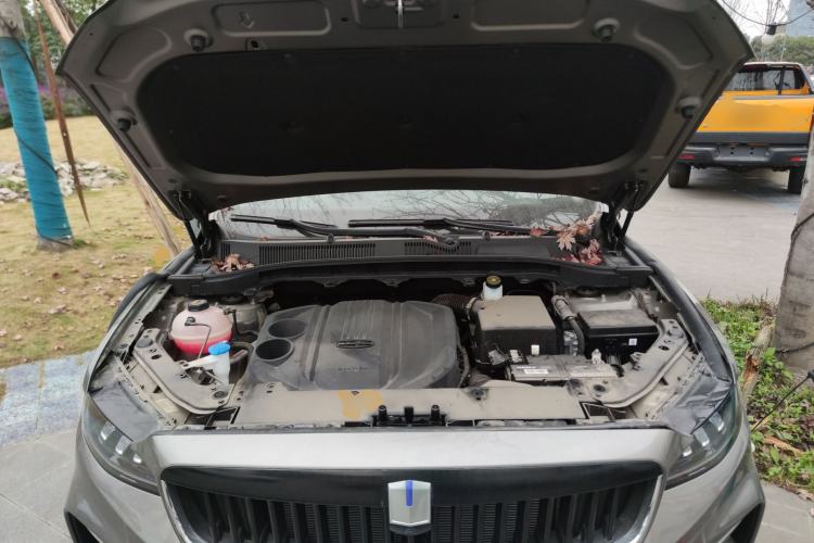 Used Farizon FX 2021 1.8T Smart Edition 5-seater Engine Bay