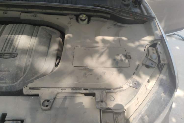 Used Farizon FX 2021 1.8T Smart Connect 5-Seater Engine Bay Left