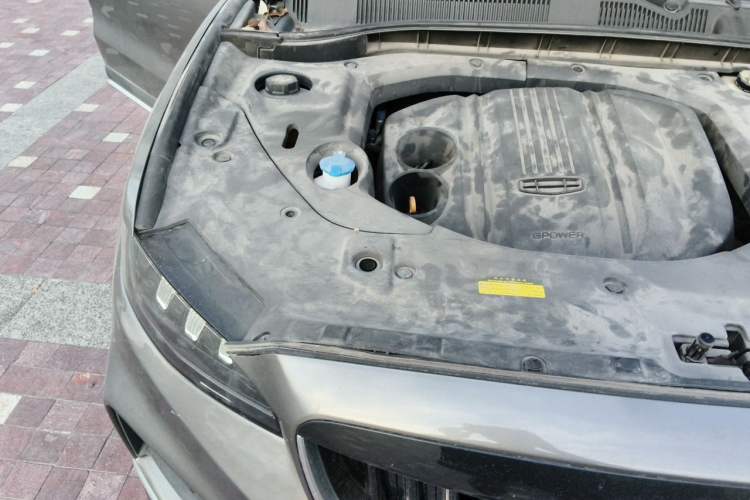 Used Farizon FX 2021 1.8T Smart Edition 5-seater Engine Bay Right