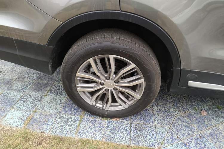 Used Farizon FX 2021 1.8T Smart Edition 5-seater Exterior 8