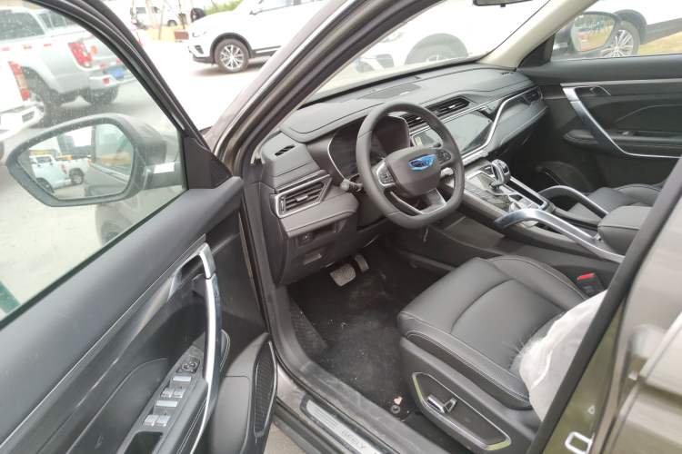 Used Farizon FX 2021 1.8T Smart Edition 5-seater Interior 3