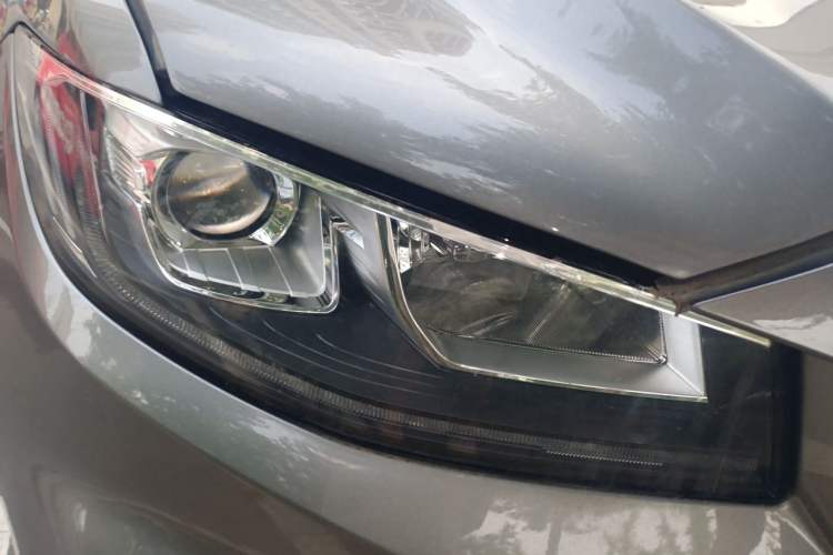 Used Farizon FX 2021 1.8T Smart Connect 5-Seater Right Front Headlight