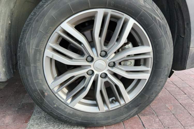 Used Farizon FX 2021 1.8T Smart Edition 5-seater Right Front Wheel Hub