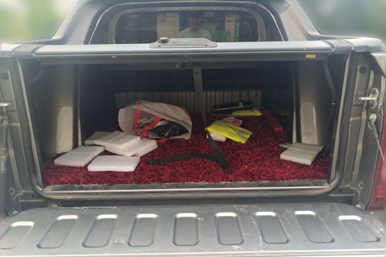 Used Farizon FX 2021 1.8T Smart Connect 5-Seater Trunk