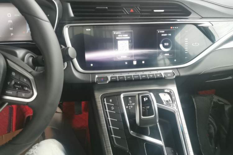 Used Farizon FX 2021 1.8T Smart Connect 5-Seater Audio And AC Panel